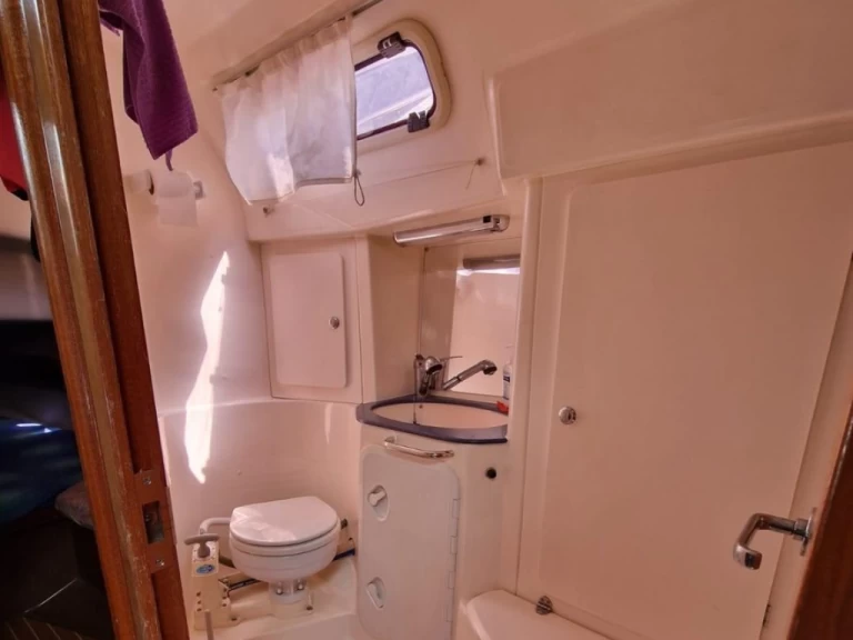 Hyr en Bavaria Bavaria 42 Match Biograd Na Moru 