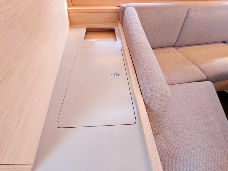 Hyr en Dufour Dufour 44 Kaštel Gomilica 