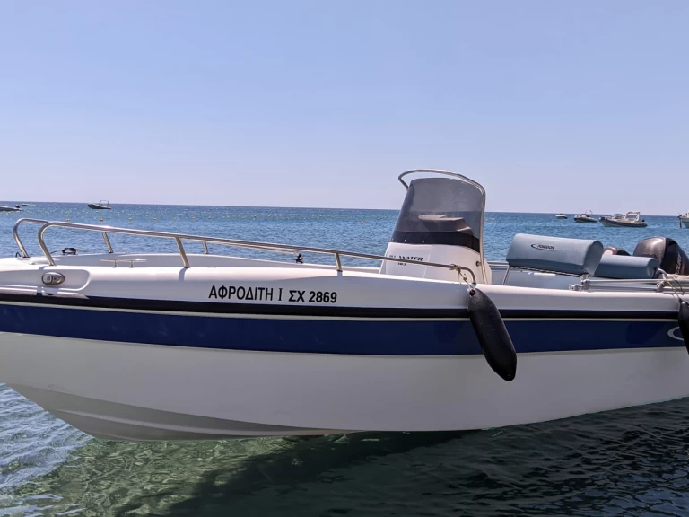 Yacht charter Mílos billig BLU WATER 185