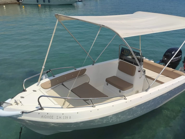 Båtuthyrning Thomas Tempest  i Chersonisos på Samboat 