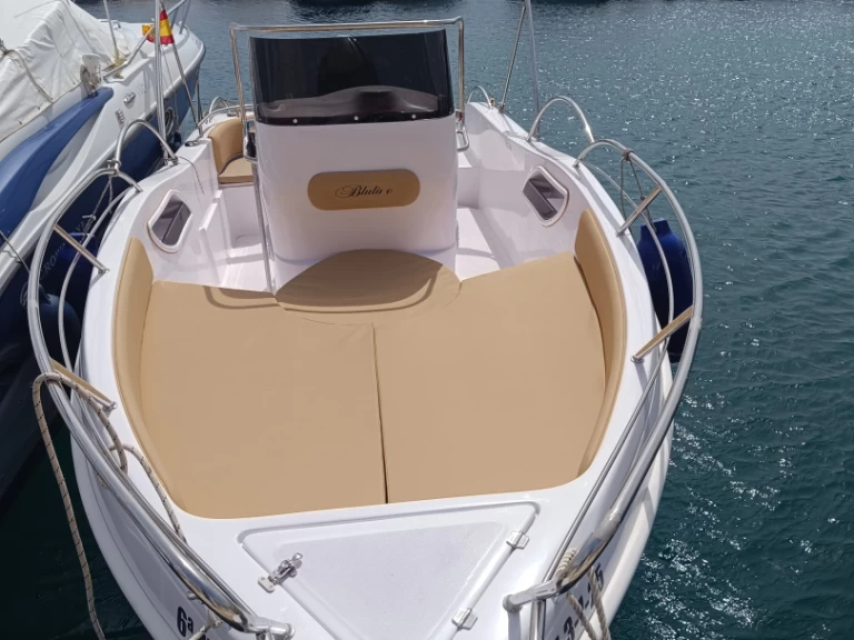 Uthyrning Marina Greenwich - Bluline Bluline 21 Ft Open av Samboat 