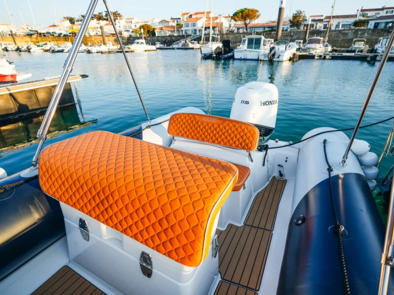 RIB för uthyrning L'Herbaudière till det bästa priset 