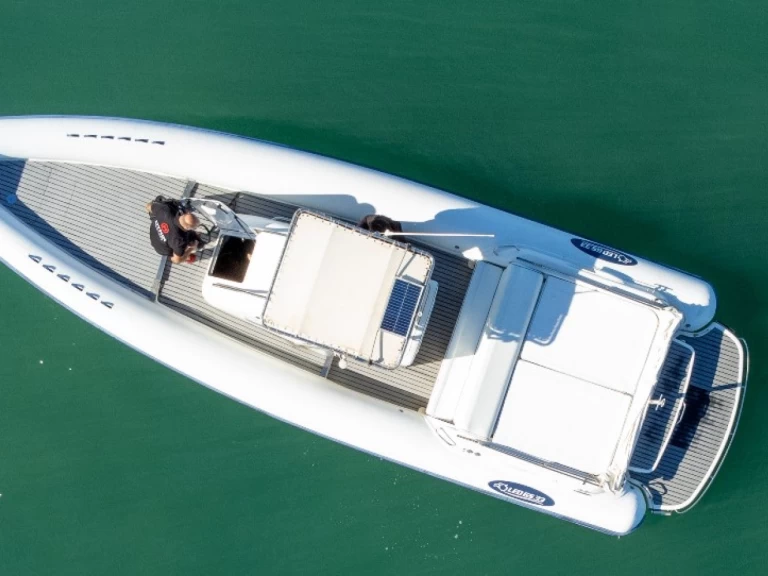 Hyra RIB med eller utan skeppare Nautica Led Terracina 