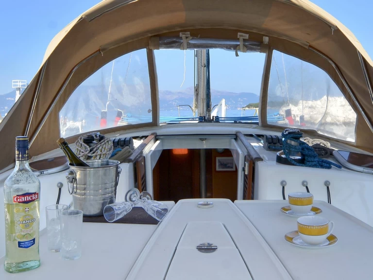 Uthyrning Korfu - Bénéteau Beneteau Oceanis 43  Refited 2022 av Samboat 