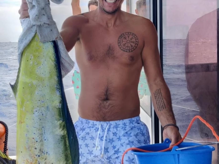 Yacht charter Santa Eularia des Riu billig Experience