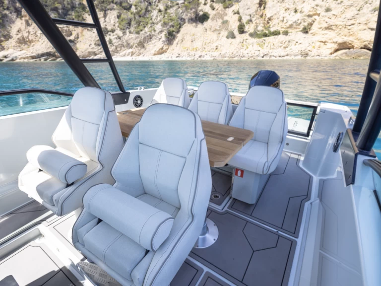 Yacht charter Santa Eularia des Riu billig 270