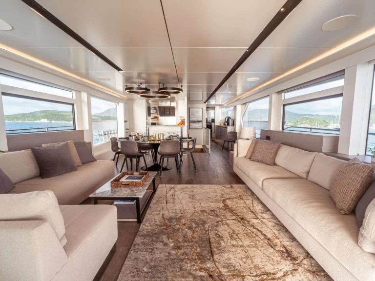 Numarine EXIT STRATEGY charter bareboat eller skeppad i Nassau