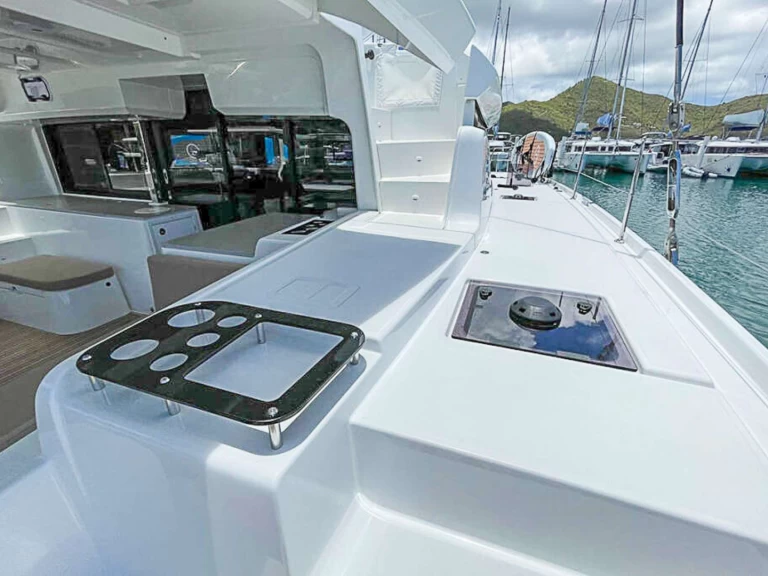 Yacht charter Brittiska Jungfruöarna billig OCEANS 8