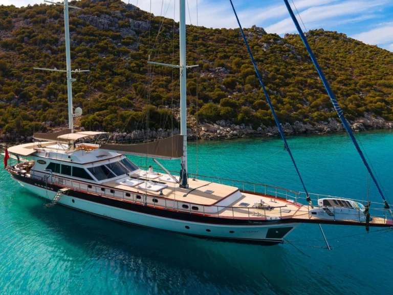 Hyr en MURAL SHIPYARDS GETAWAY Marmaris 