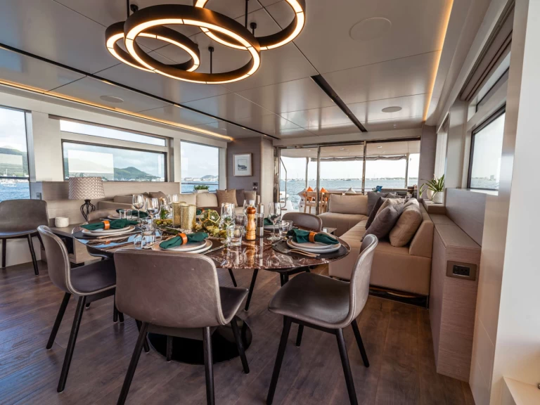 Hyr en Numarine EXIT STRATEGY Nassau 