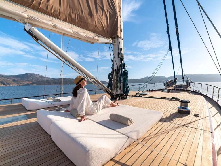 Uthyrning Lyx yacht MURAL SHIPYARDS med en båtlicens 