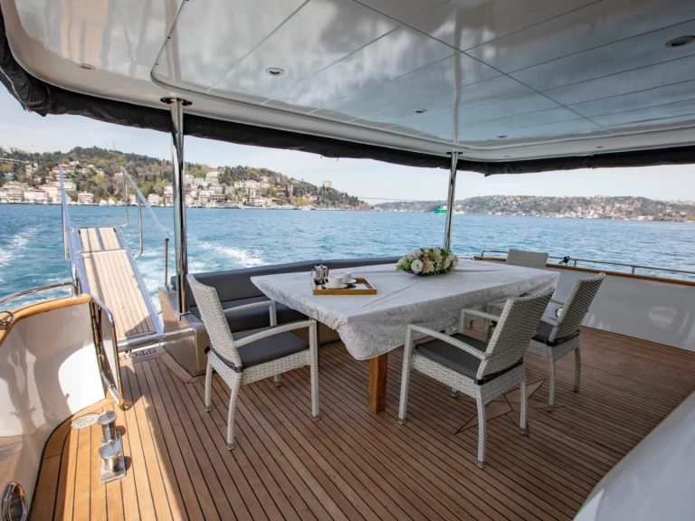 Faeton Faeton 840 Moraga charter bareboat eller skeppad i Gocek