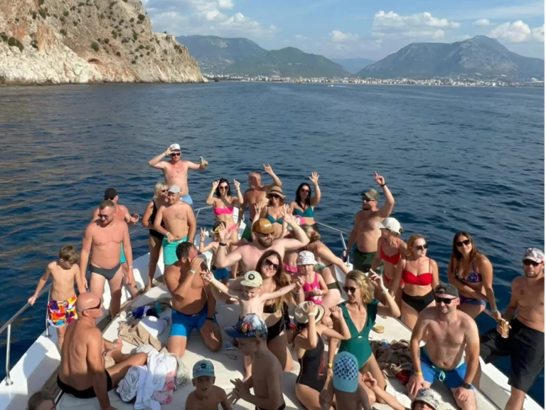 Vip costom made charter bareboat eller skeppad i Alanya