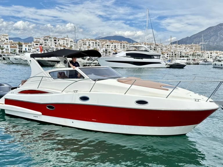 Hyra Motorbåt  med eller utan skeppare Moa Puerto Banús 