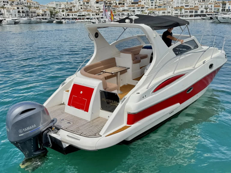 Hyra Motorbåt  med eller utan skeppare Moa Puerto Banús 