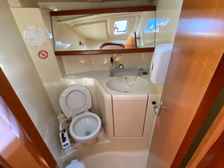 Hyr en Dufour Dufour 385 Grand Large Lefkáda 