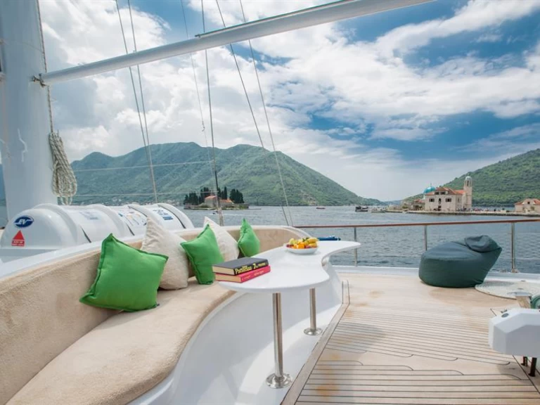 Hyra Segelbåt  med eller utan skeppare Custom Made Fethiye 