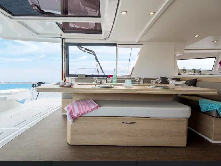 Uthyrning Katamaran  Bali Catamarans med en båtlicens 