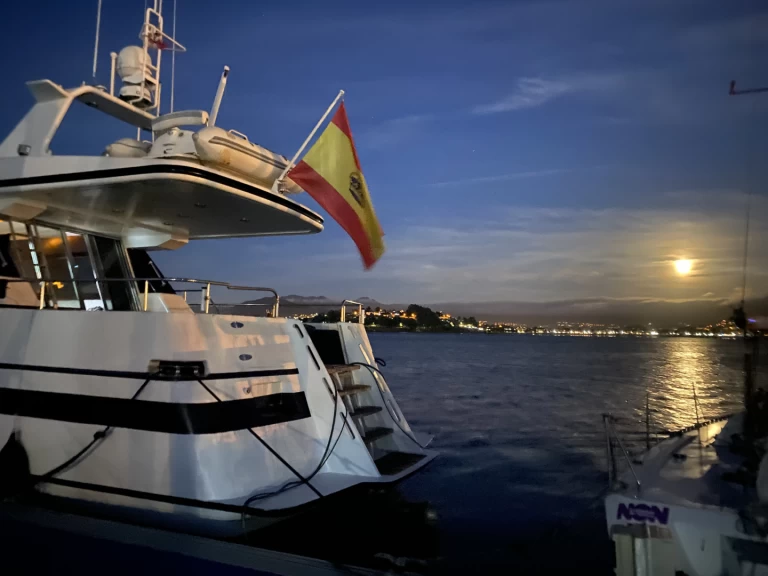 Båtuthyrning Mefasa Sport Fly 80 i Marbella  på Samboat 