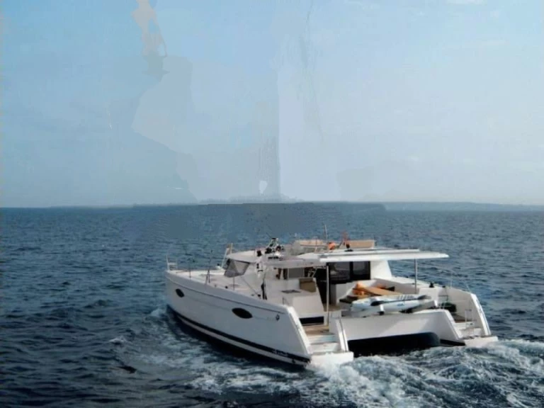 Katamaran  för uthyrning Hyeres till det bästa priset 