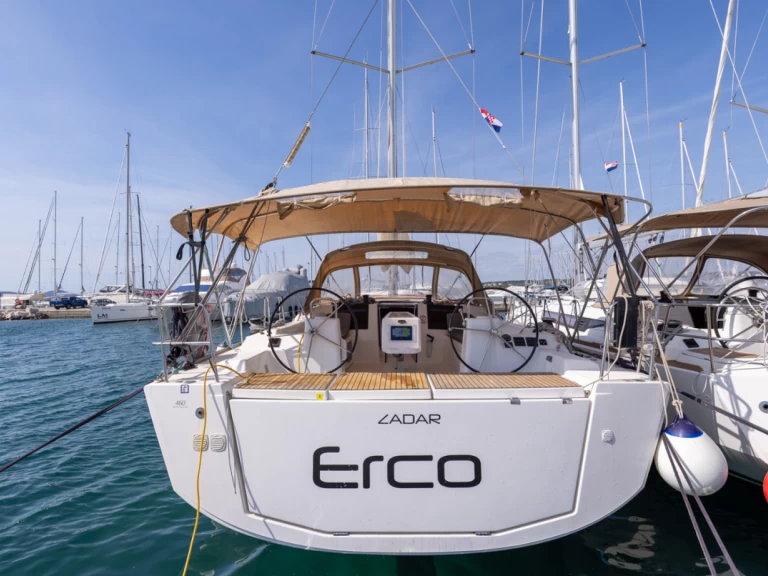 Uthyrning Segelbåt  Dufour med en båtlicens 