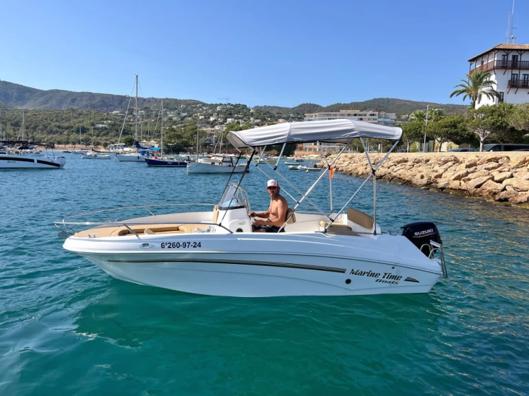 Båtuthyrning AM Yacht marine time 560 i Palma de Mallorca på Samboat 