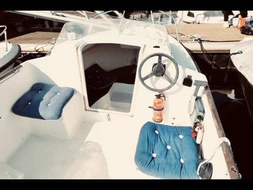 Yacht charter Évian-les-Bains billig California 440