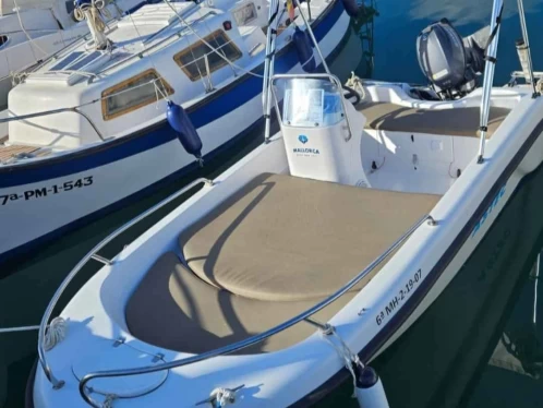 Hyr en Astec 450  Es Canutells 