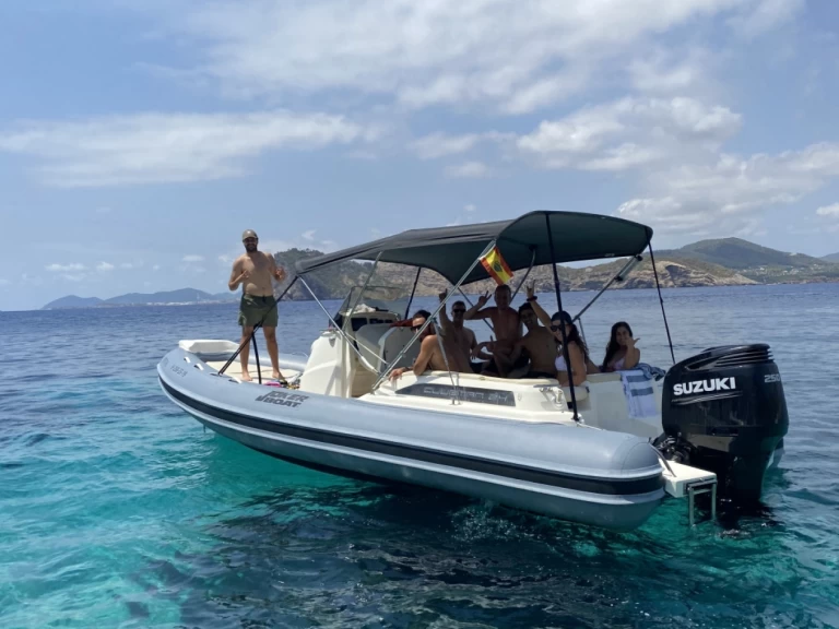 Uthyrning RIB Joker Boat med en båtlicens 