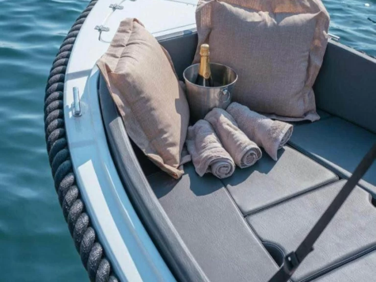 Båtuthyrning Silver Silver yacht i Sant Antoni de Portmany på Samboat 