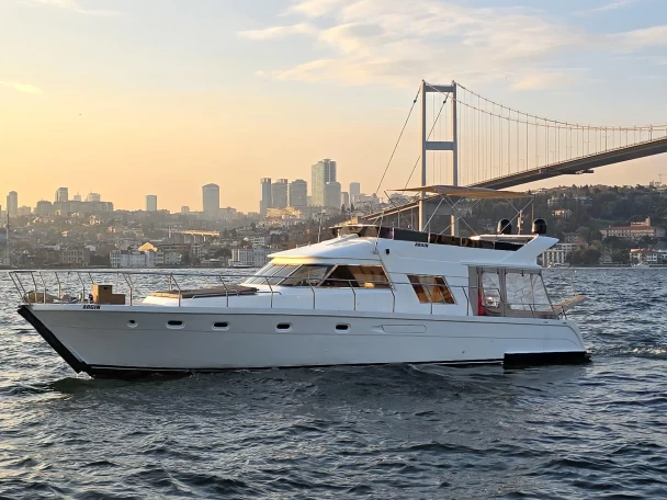Uthyrning Lyx yacht i Beşiktaş - costom made vip