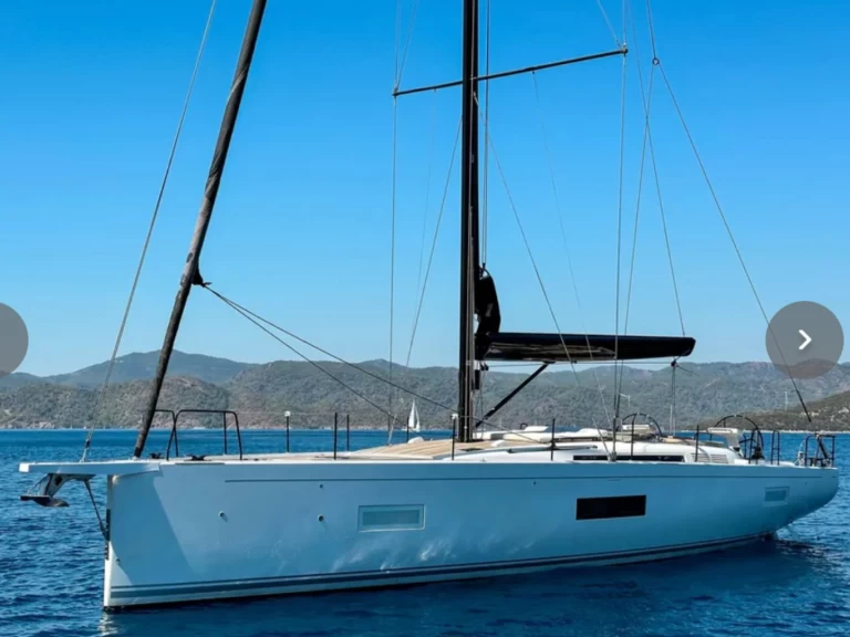 Uthyrning Cugnana Verde - Bénéteau First 53 av Samboat 