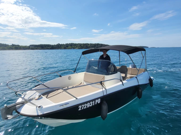Motorbåt  för uthyrning Rovinj till det bästa priset 
