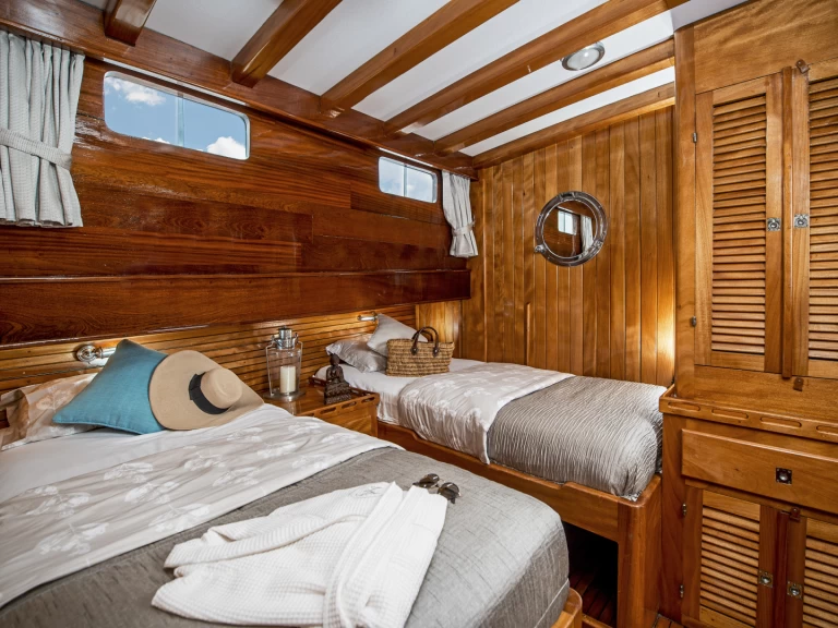  Fortuna - Luxury Sailing Gulet charter bareboat eller skeppad i Fethiye
