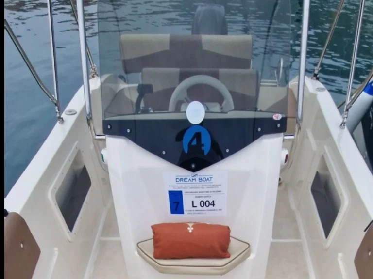 Hyr en Trimarchi 57 S Palermo 