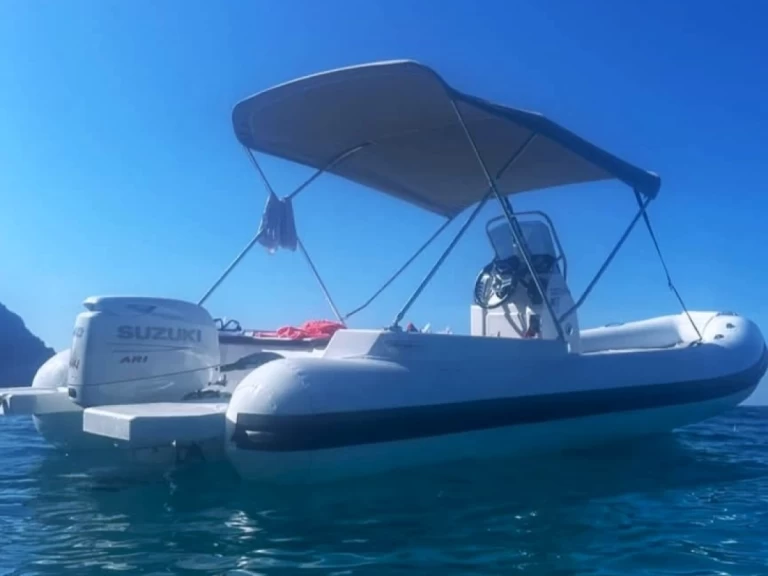 Yacht charter Palermo billig Brigantino 21