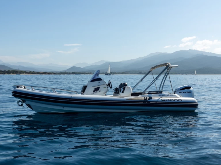 Uthyrning RIB i Porto Pollo - Grand Boats GRAND 750 GOLDEN LINE