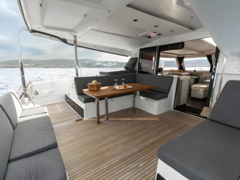Hyr en Fountaine Pajot Isla 40 Key West 