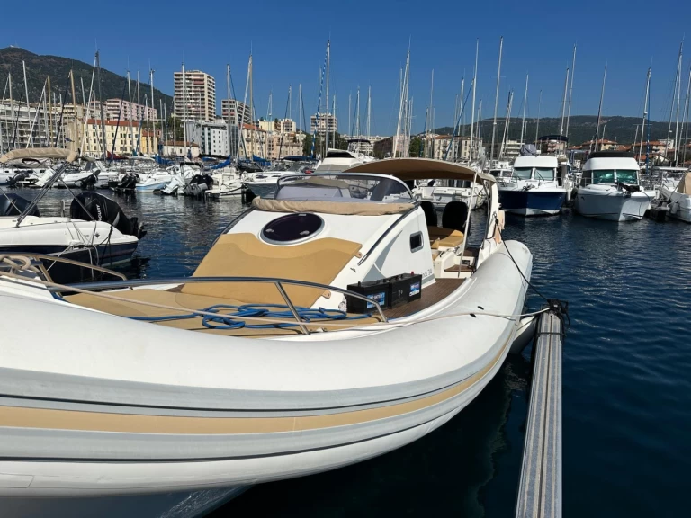 Hyra RIB med eller utan skeppare Nuova Jolly San Felice Circeo 