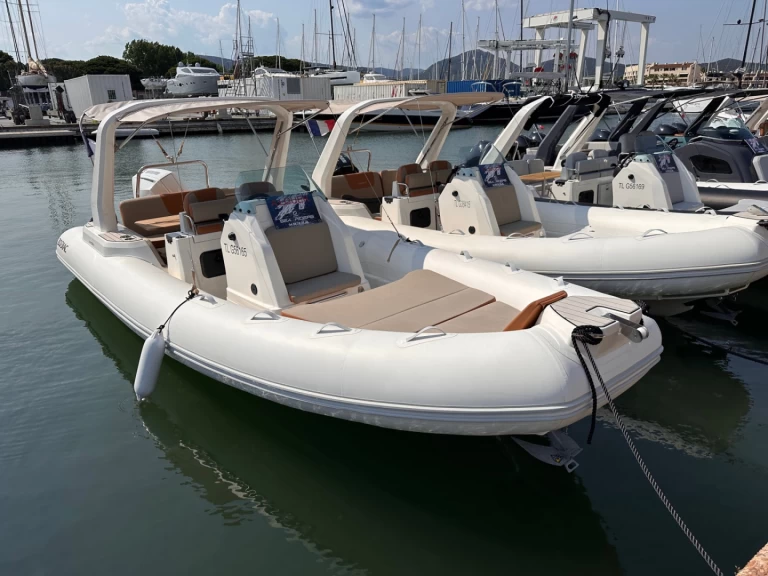 Hyr en Zodiac Medline 7.5 Port Grimaud 