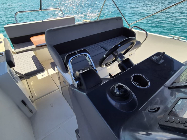 Uthyrning Ibiza Town - Bénéteau Flyer 8.8 SPACEdeck av Samboat 