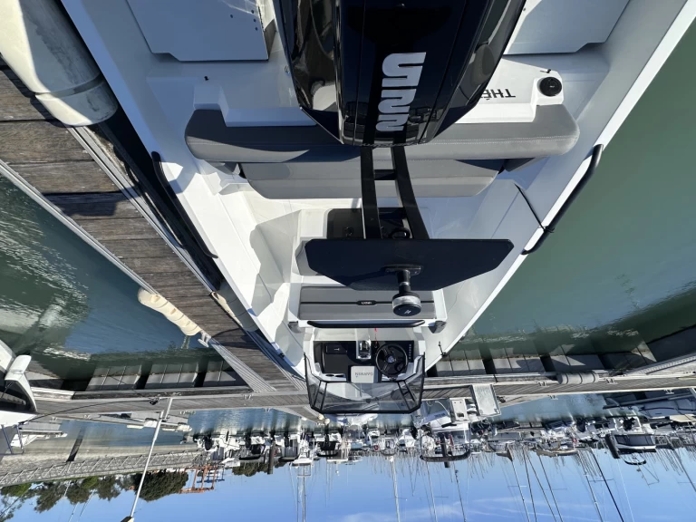 Yacht charter La Rochelle billig 707