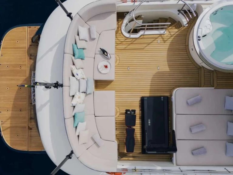 Hyr en  Custom Built Aluminum Cutter DREAM Šibenik  