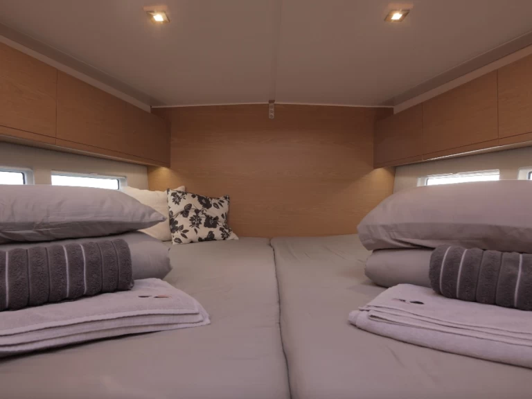 Uthyrning Segelbåt  i Donji Seget - More Boats More 55