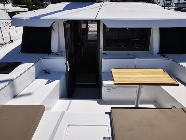 Hyra Katamaran  med eller utan skeppare Bali Catamarans Alimos 