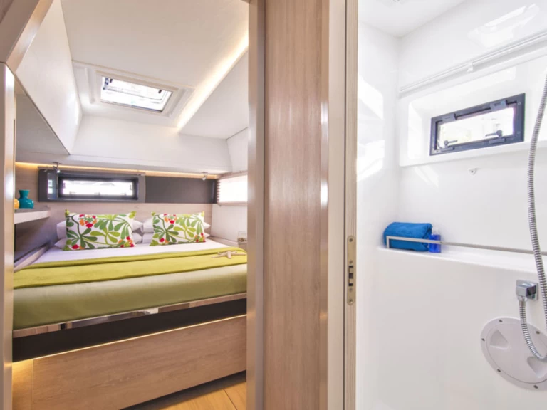 Hyra Katamaran  med eller utan skeppare Leopard Catamarans / Robertson & Caine Belize City 