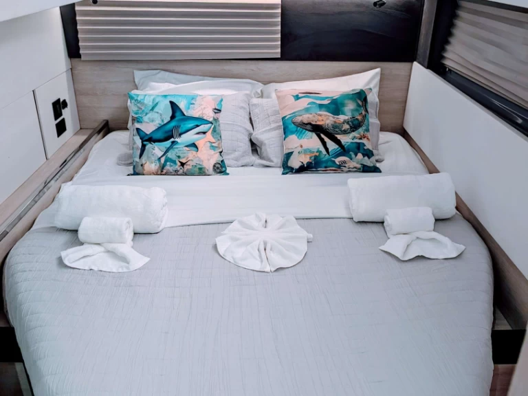 Uthyrning Lyx yacht Leopard med en båtlicens 