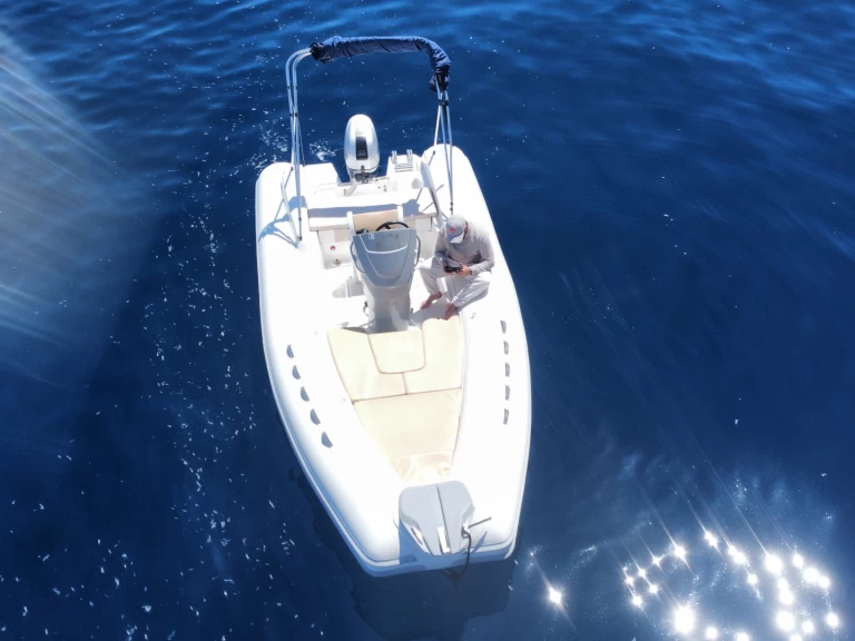 Uthyrning Porto Rotondo - Magnus 5,50 av Samboat 
