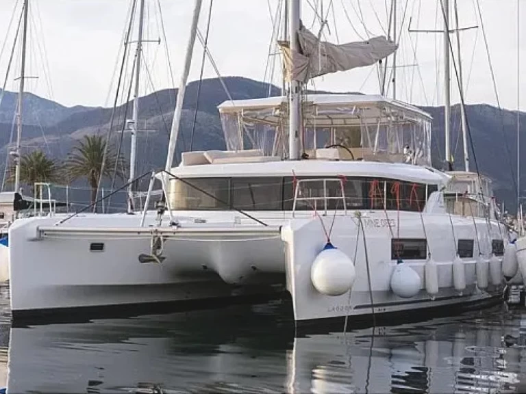 Hyr en Lagoon Lagoon 46 Tivat 