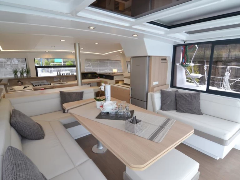 Bali Bali 4.1 charter bareboat eller skeppad i Fethiye